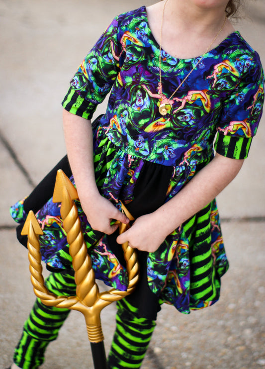 R113 : Treasure Trove - Sea Witch