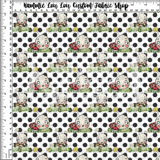 R116 - Little Ladybug - BW Dot Toss