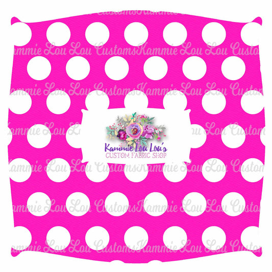 R124 Magical Escape - Classic Mouse -1in Pink Dots