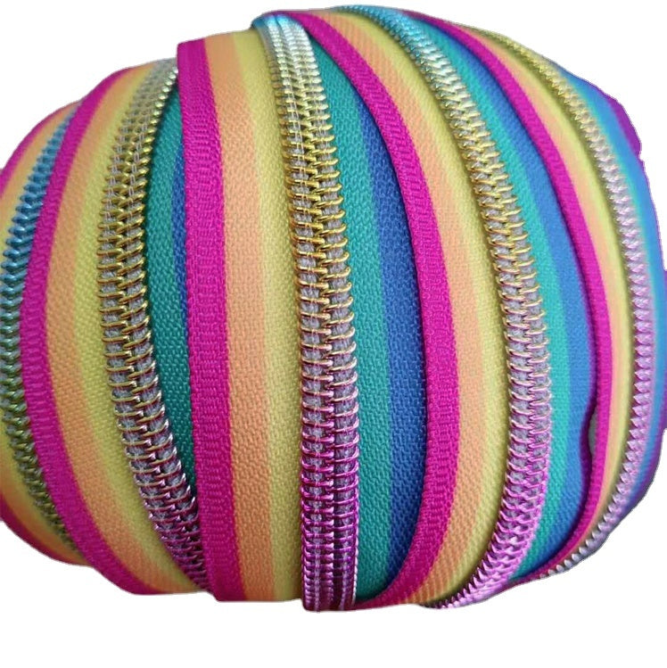 Hardware : ZIPPER - Long Chain - Rainbow Stripe #3 or #5 (001)