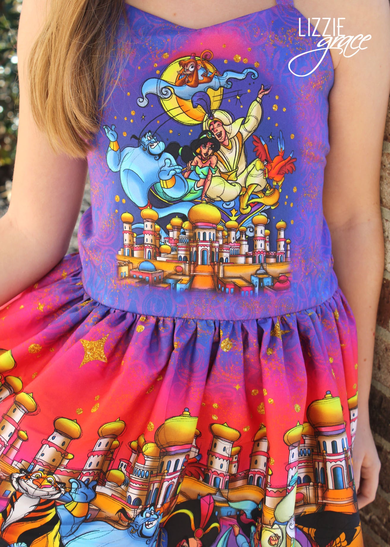 R112 - Carpet Ride - Panel - Dark - CHILD